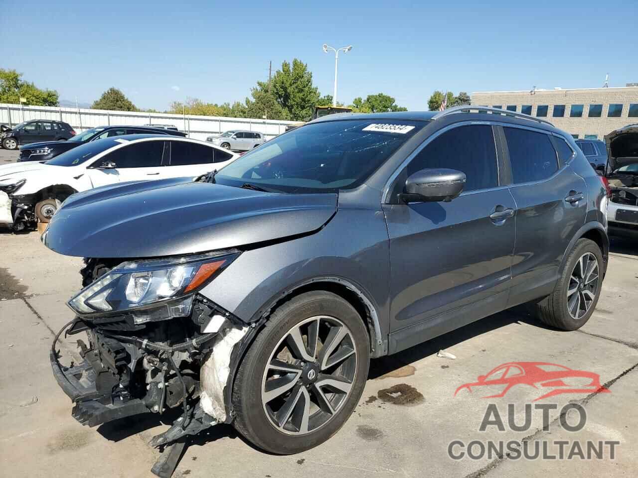 NISSAN ROGUE 2017 - JN1BJ1CR0HW121211