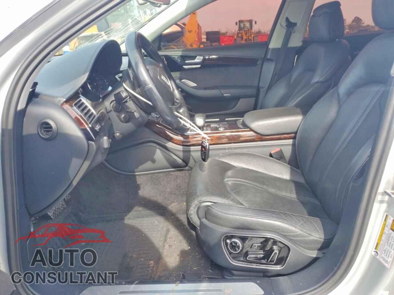 AUDI A8 2012 - WAURVAFD5CN008690