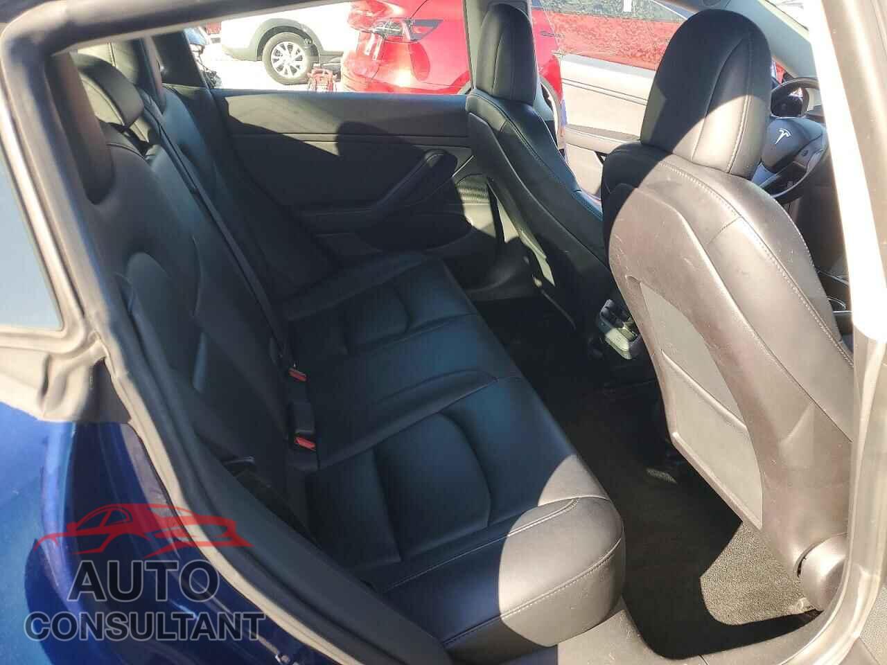 TESLA MODEL 3 2019 - 5YJ3E1EA2KF309270