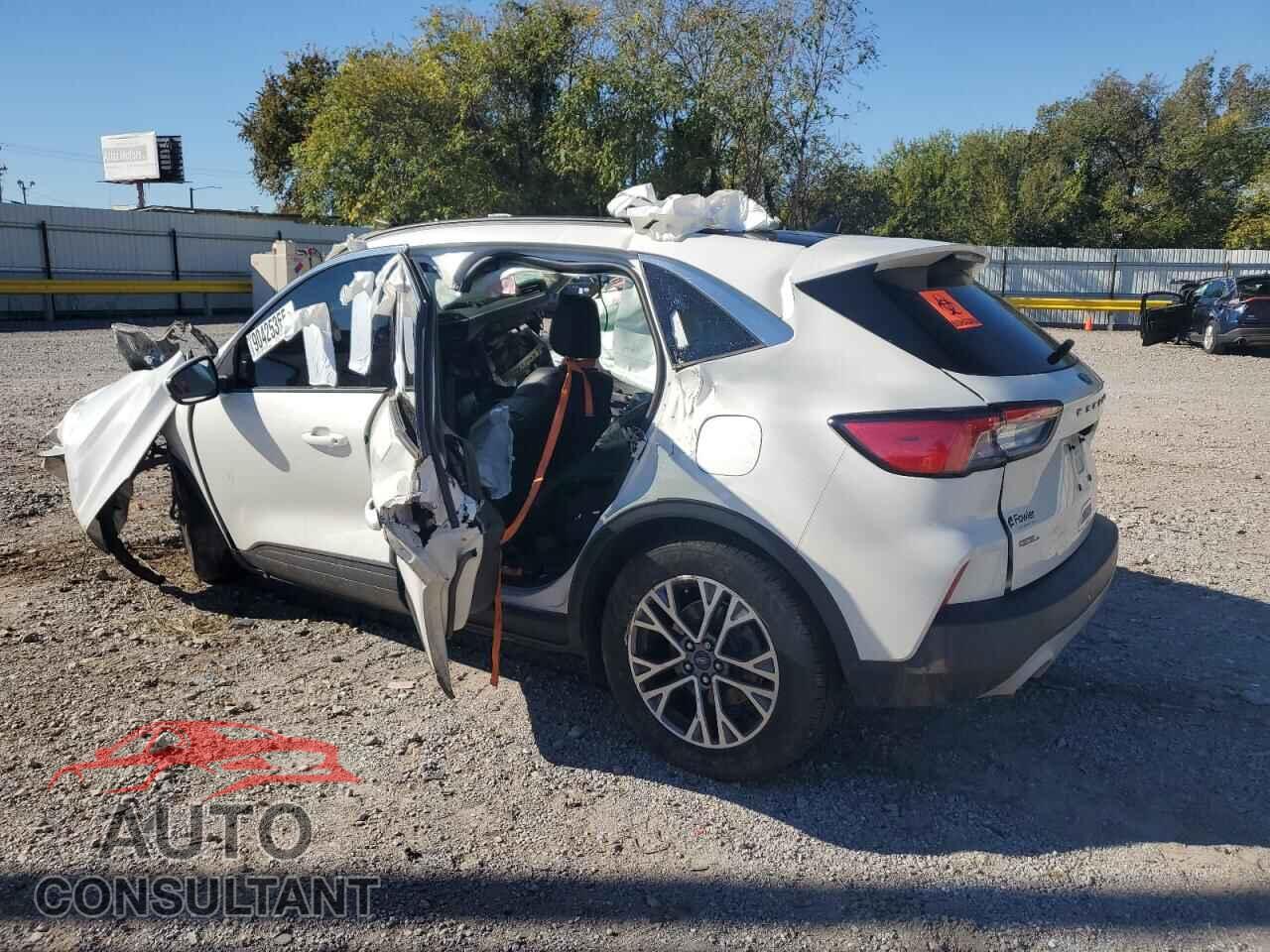 FORD ESCAPE 2020 - 1FMCU0H64LUA10243