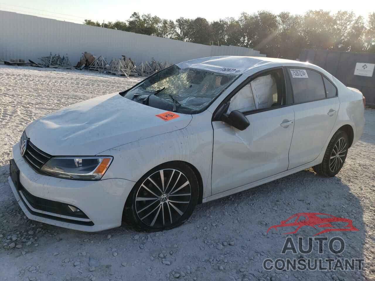 VOLKSWAGEN JETTA 2016 - 3VWD17AJ5GM349402