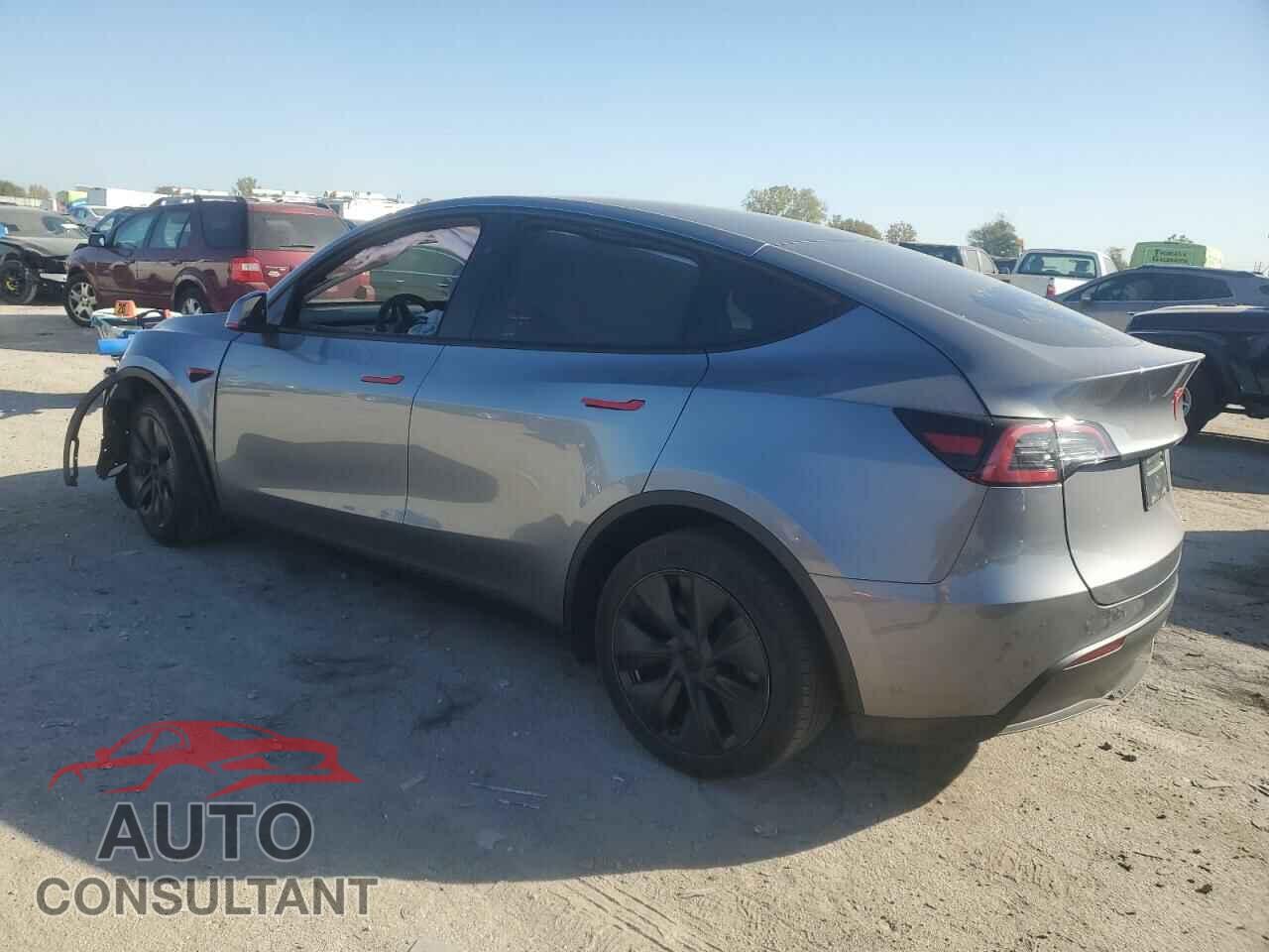 TESLA MODEL Y 2024 - 7SAYGDEE7RA300403