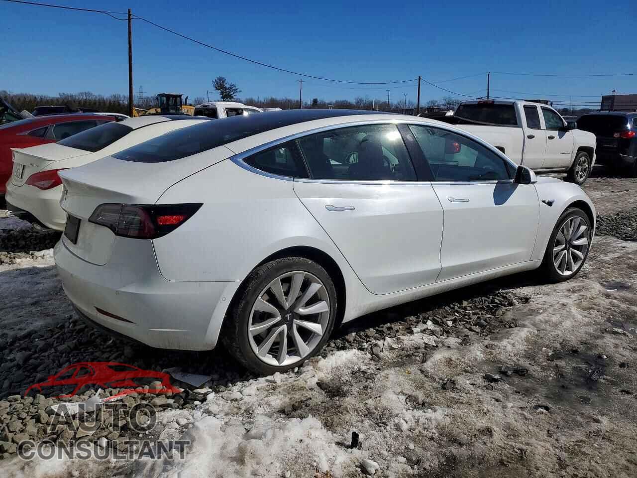 TESLA MODEL 3 2019 - 5YJ3E1EAXKF466545