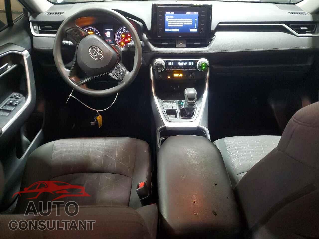 TOYOTA RAV4 2019 - JTMP1RFV2KD043723
