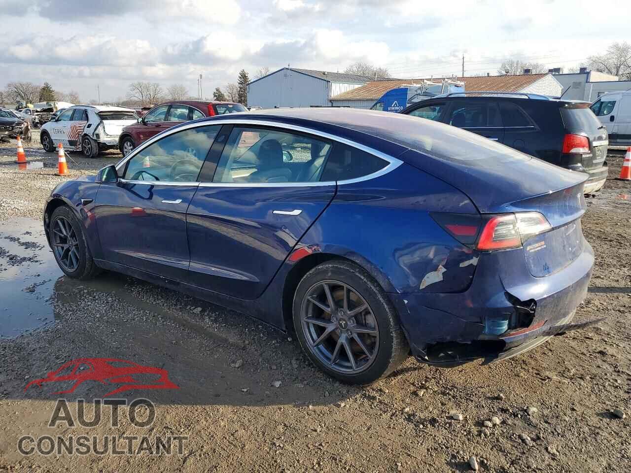 TESLA MODEL 3 2018 - 5YJ3E1EA8JF022577