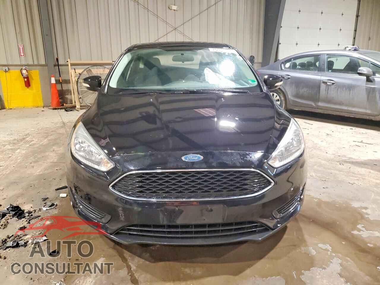 FORD FOCUS 2017 - 1FADP3K21HL338598