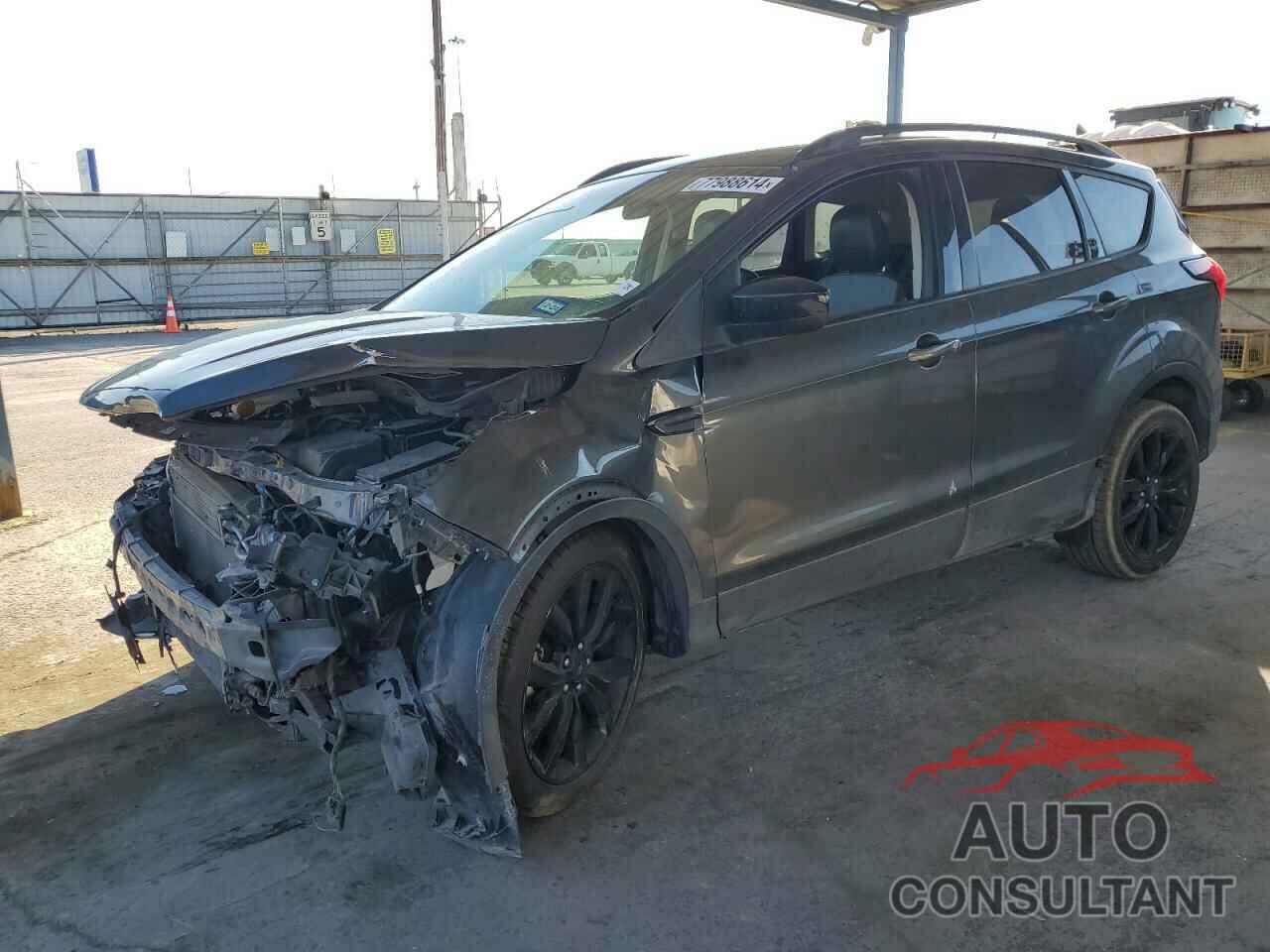 FORD ESCAPE 2019 - 1FMCU0GD4KUB57371