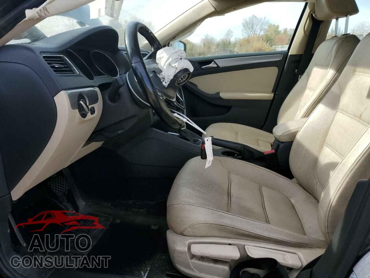 VOLKSWAGEN JETTA 2017 - 3VWDB7AJ8HM218656
