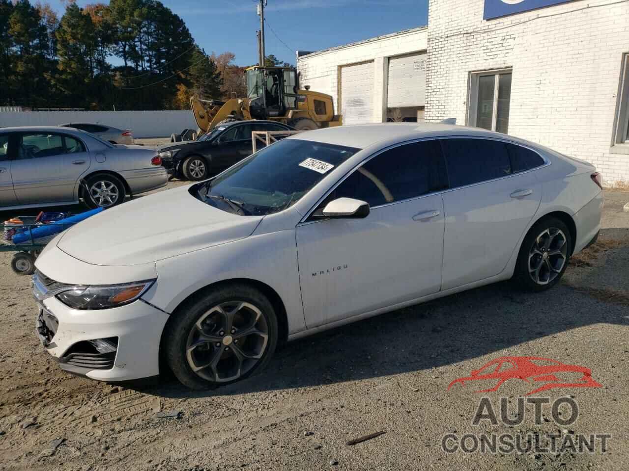 CHEVROLET MALIBU 2021 - 1G1ZD5ST5MF073876