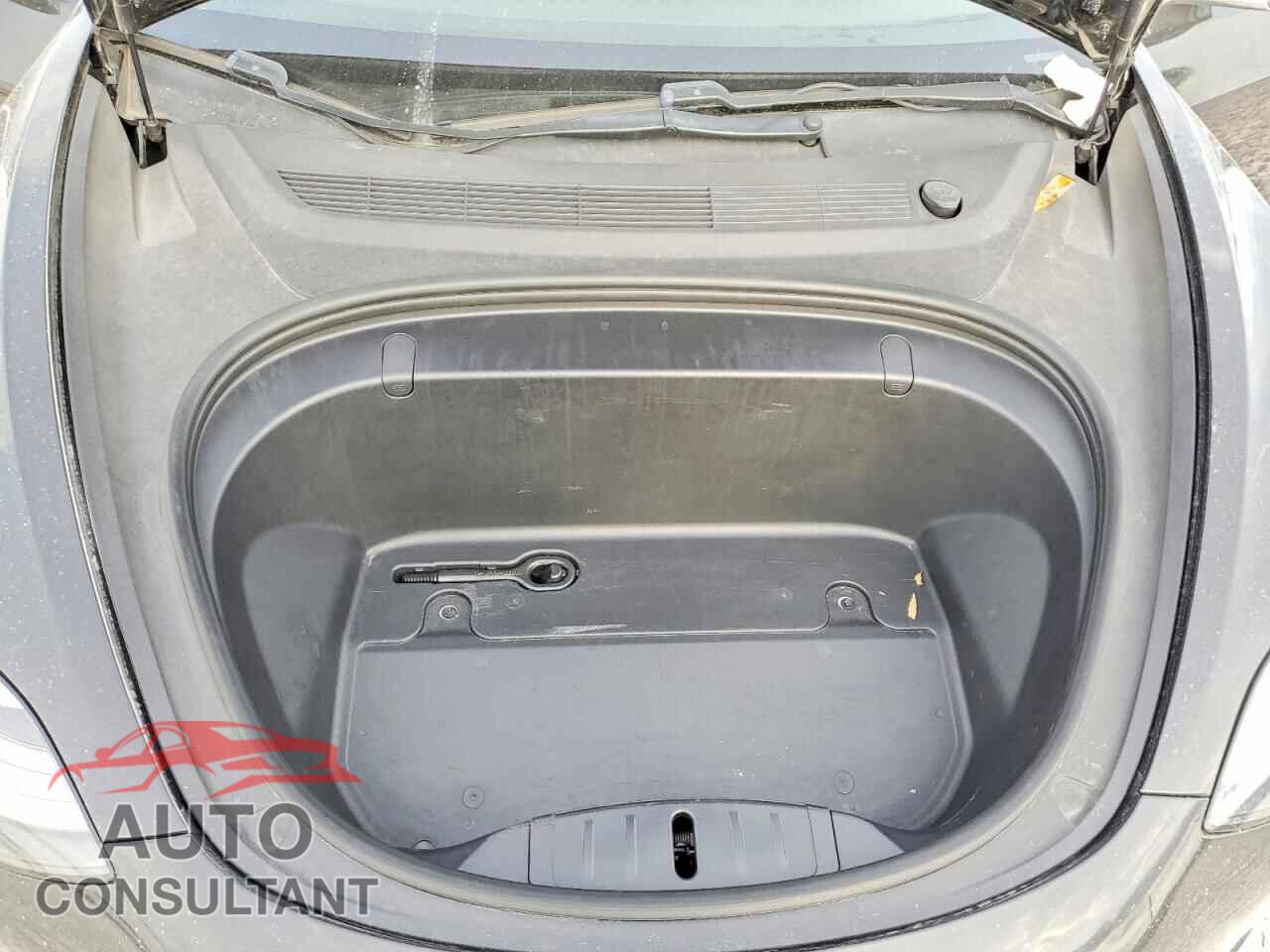 TESLA MODEL 3 2019 - 5YJ3E1EA9KF394995
