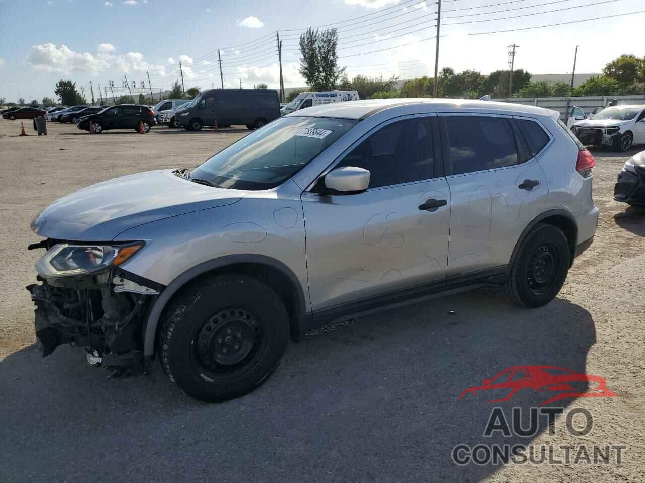 NISSAN ROGUE 2017 - KNMAT2MV1HP610845