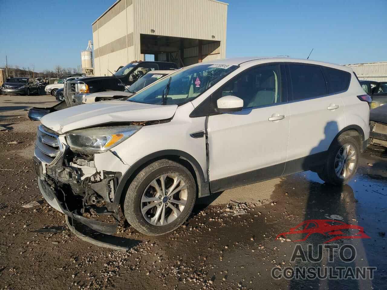 FORD ESCAPE 2017 - 1FMCU9G98HUA24234