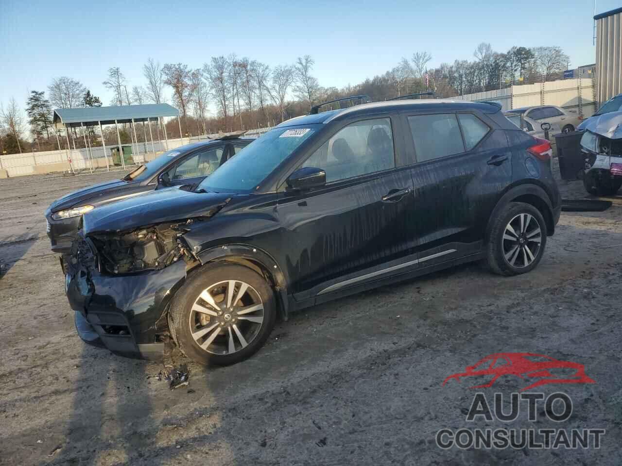 NISSAN KICKS 2018 - 3N1CP5CU8JL528333