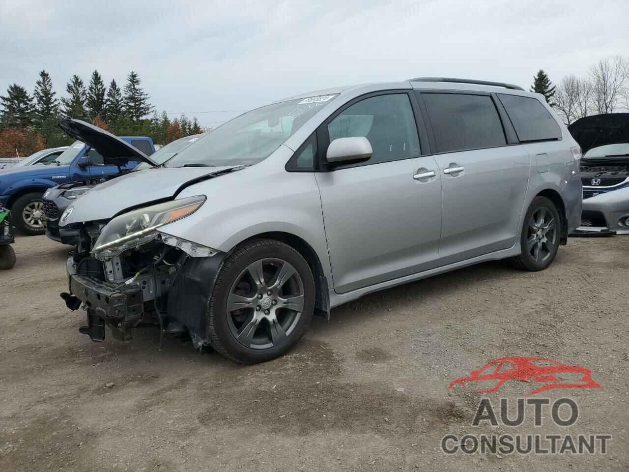 TOYOTA SIENNA 2017 - 5TDXZ3DC3HS839367