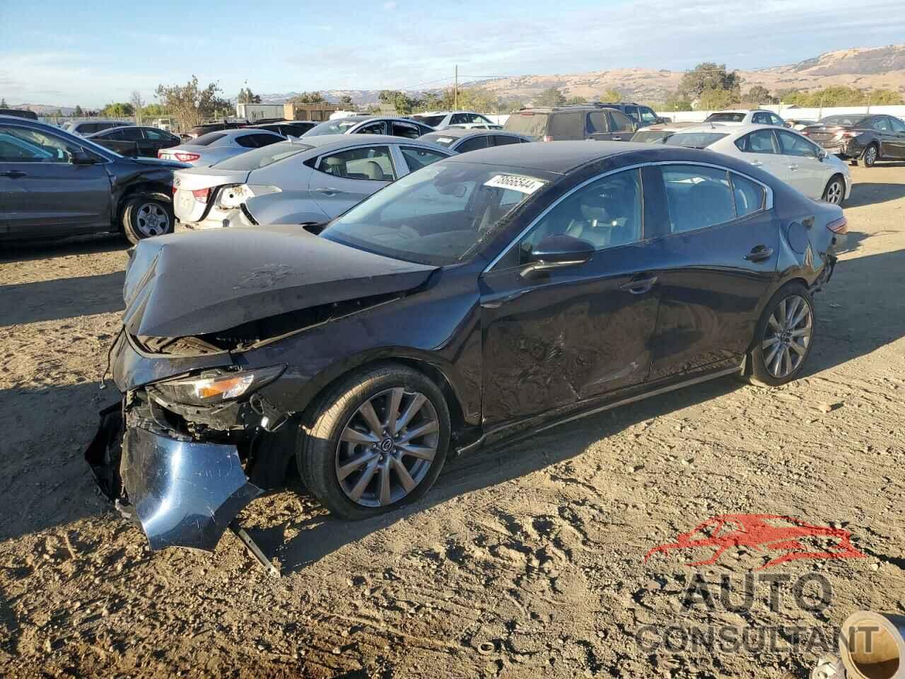 MAZDA 3 2021 - JM1BPABL2M1320745