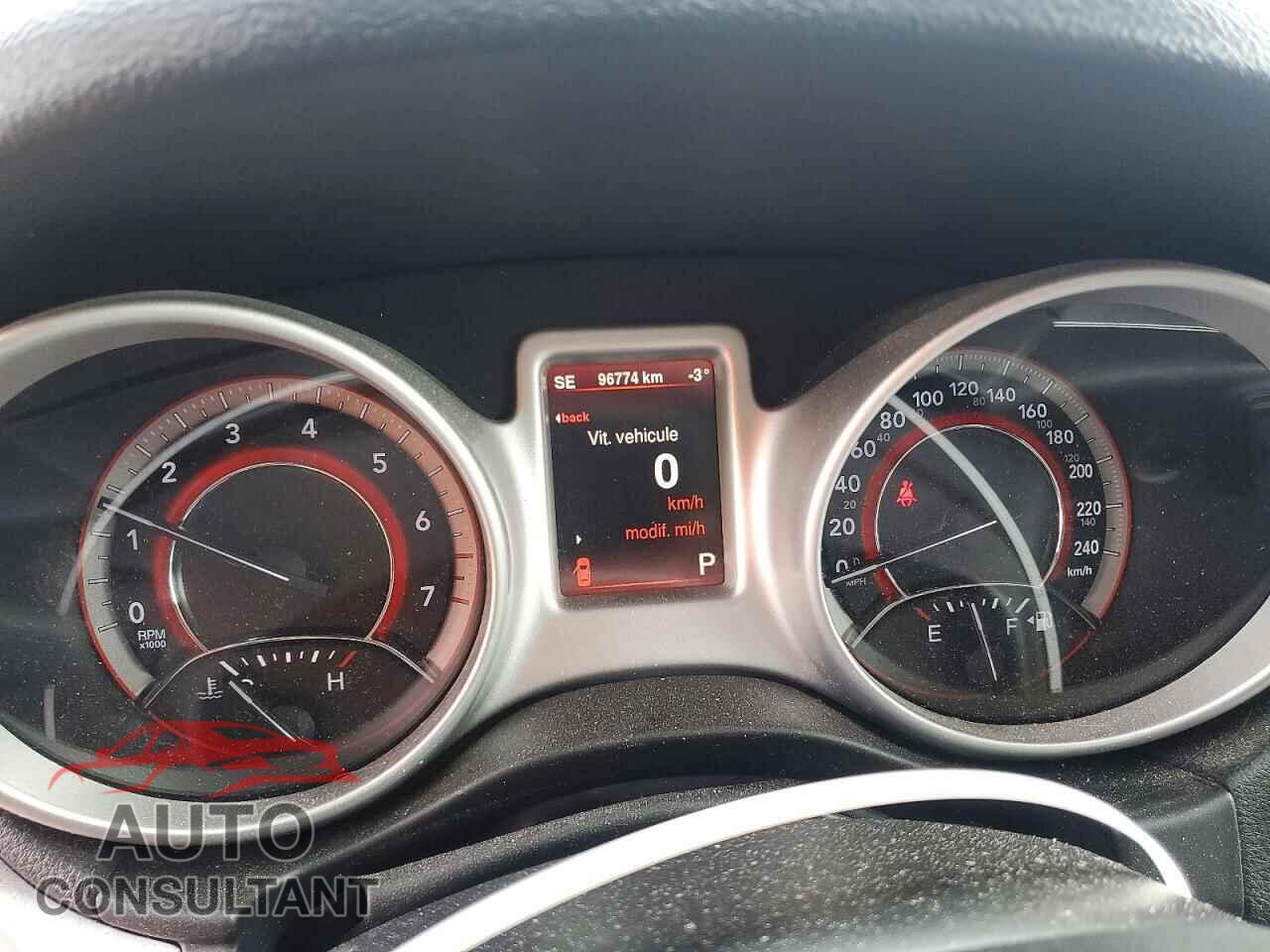 DODGE JOURNEY 2015 - 3C4PDCCG6FT751175