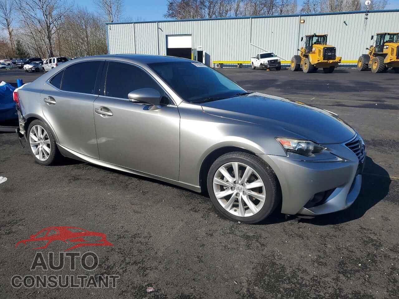 LEXUS IS 2014 - JTHCF1D24E5003912