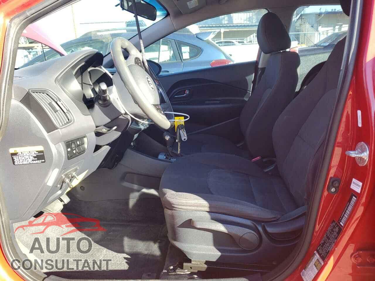 KIA RIO 2017 - KNADM4A34H6071102