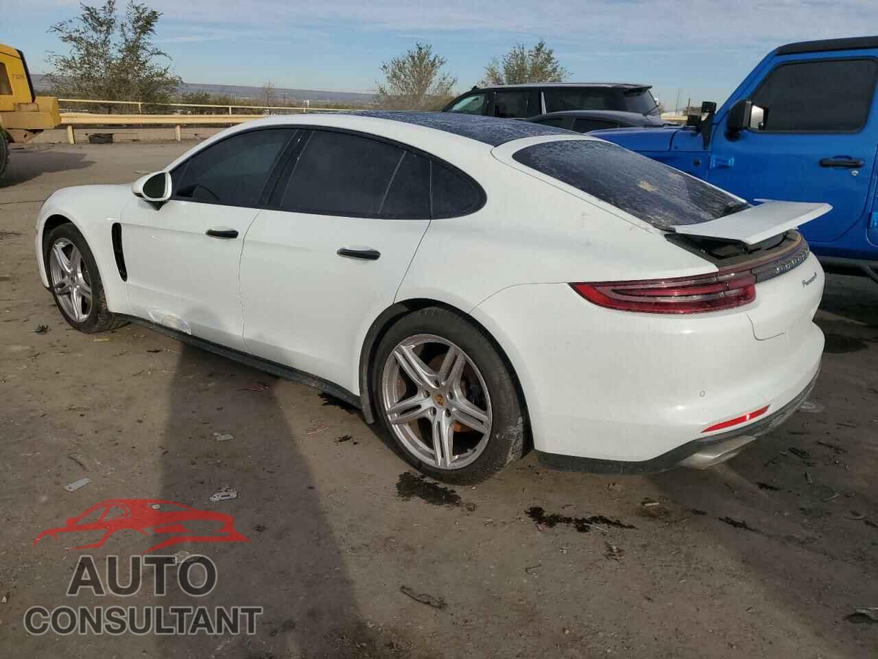 PORSCHE PANAMERA 2017 - WP0AA2A74HL102677