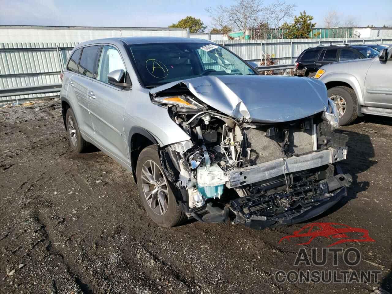 TOYOTA HIGHLANDER 2018 - 5TDBZRFH5JS906658