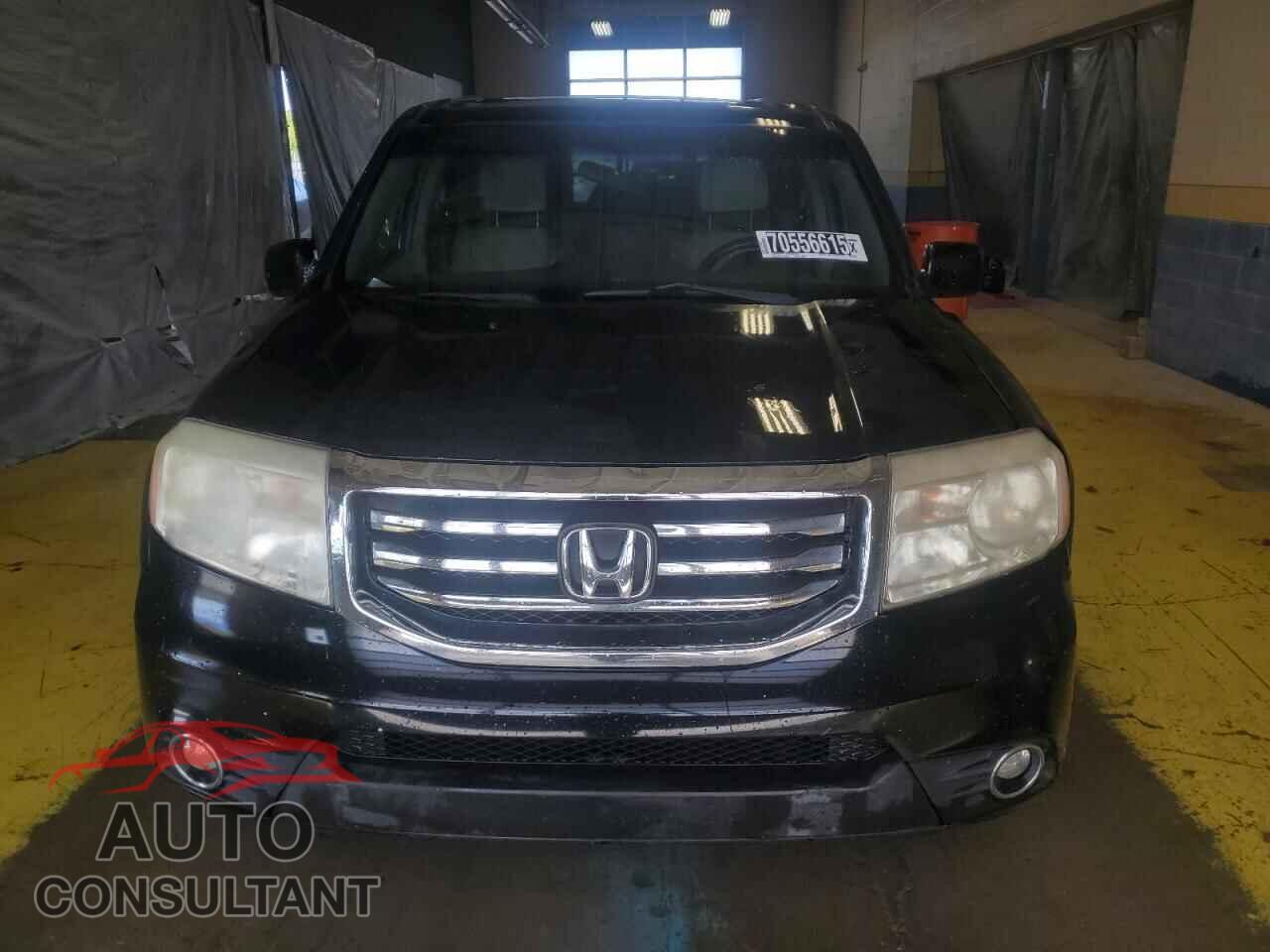 HONDA PILOT 2015 - 5FNYF3H37FB005191