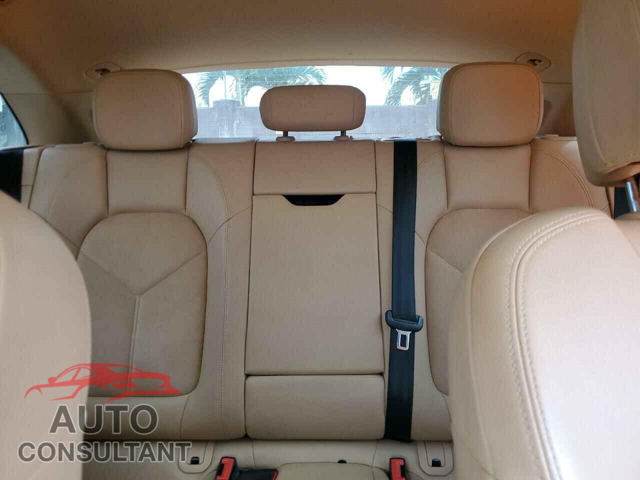 PORSCHE MACAN 2016 - WP1AB2A52GLB57122