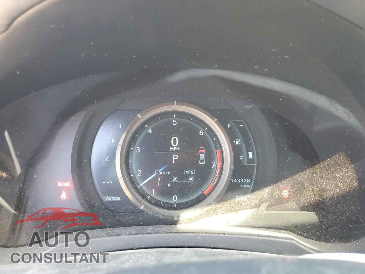 LEXUS IS 2014 - JTHBE1D22E5000361