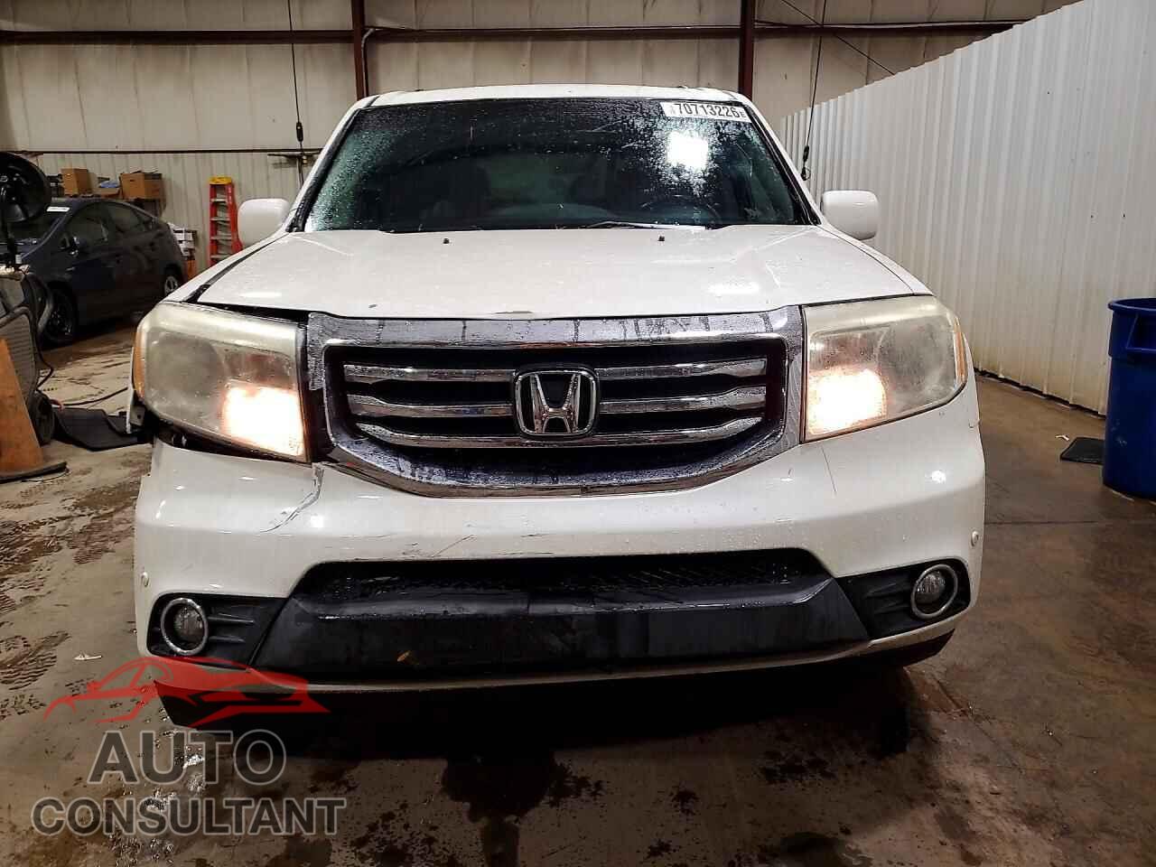 HONDA PILOT 2013 - 5FNYF4H92DB056122
