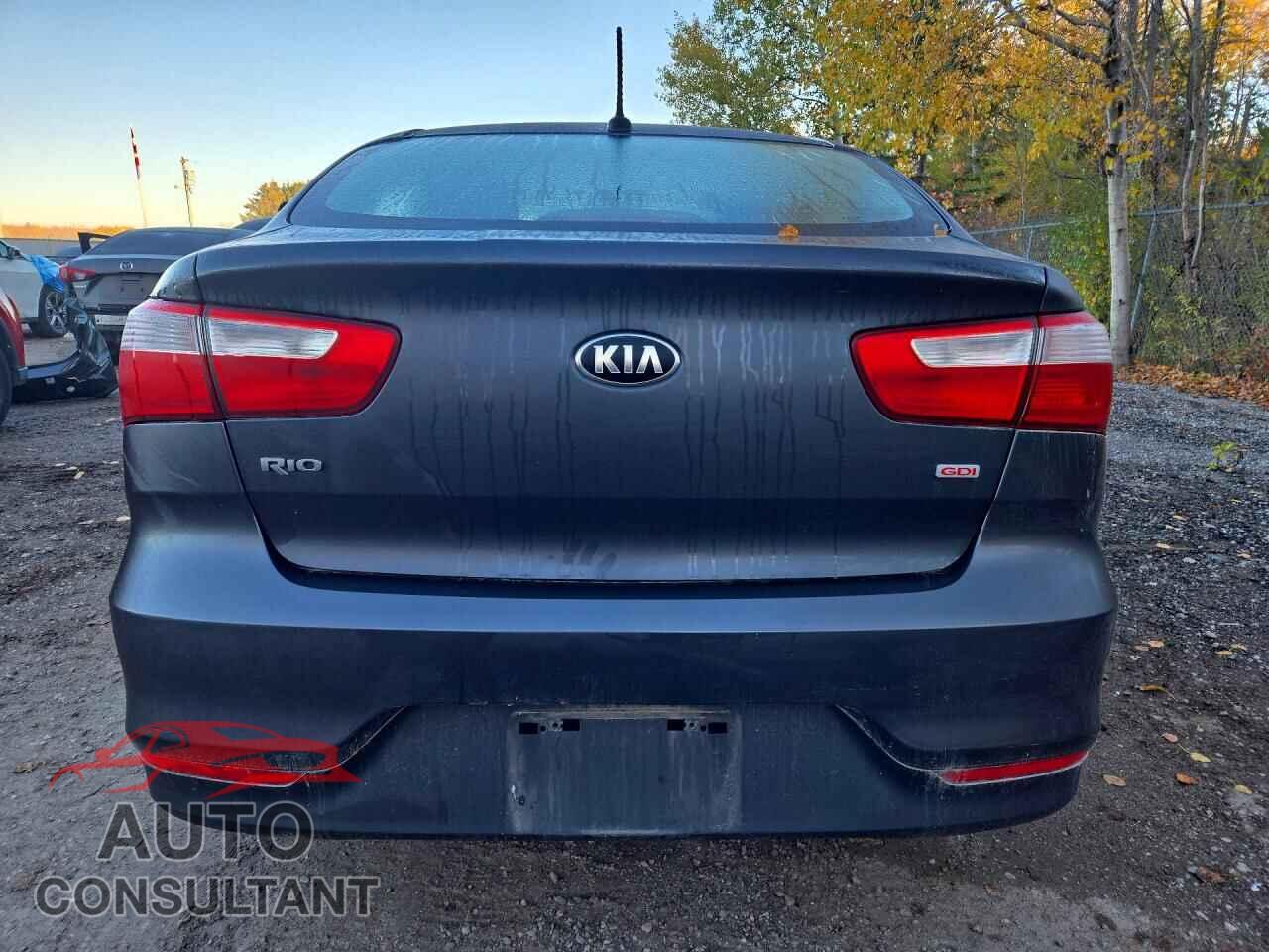 KIA RIO 2017 - KNADM4A3XH6070942