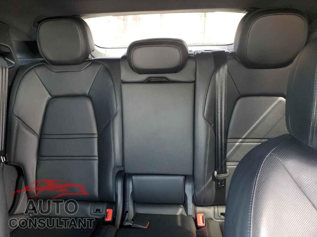 PORSCHE CAYENNE 2021 - WP1BA2AY9MDA40516