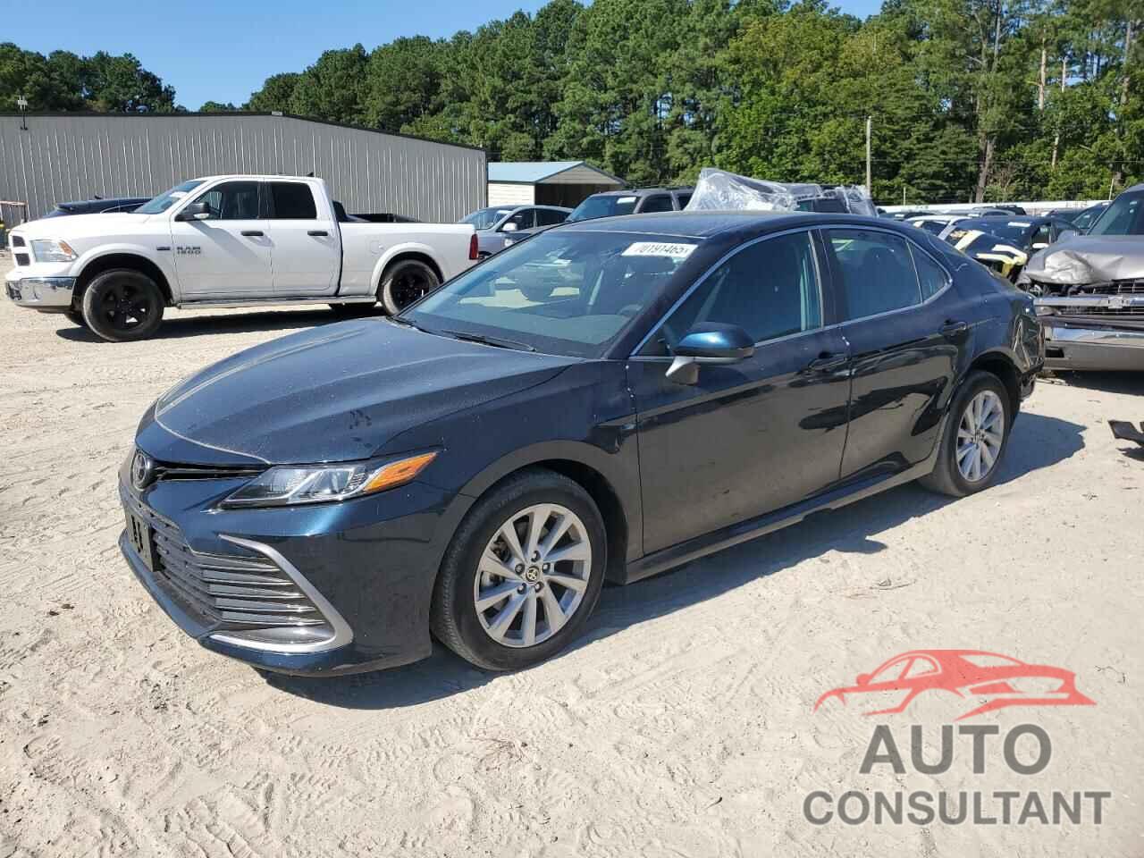 TOYOTA CAMRY 2021 - 4T1C11AK9MU496653