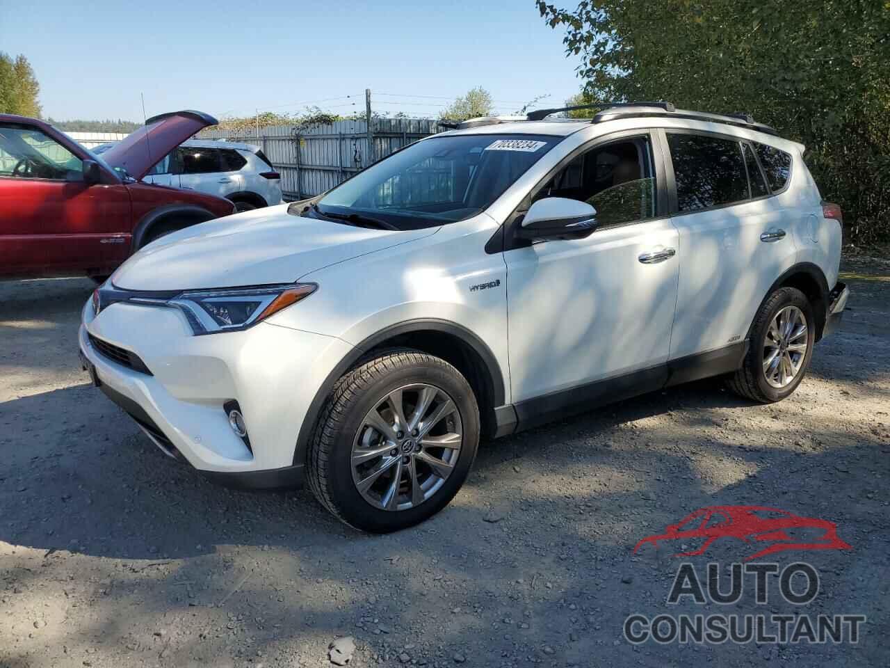 TOYOTA RAV4 2017 - JTMDJREV3HD090062