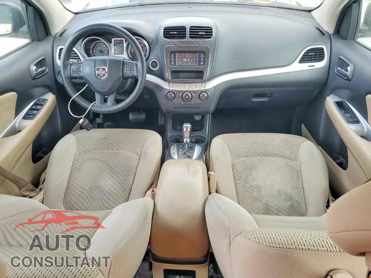 DODGE JOURNEY 2012 - 3C4PDCAB7CT205309