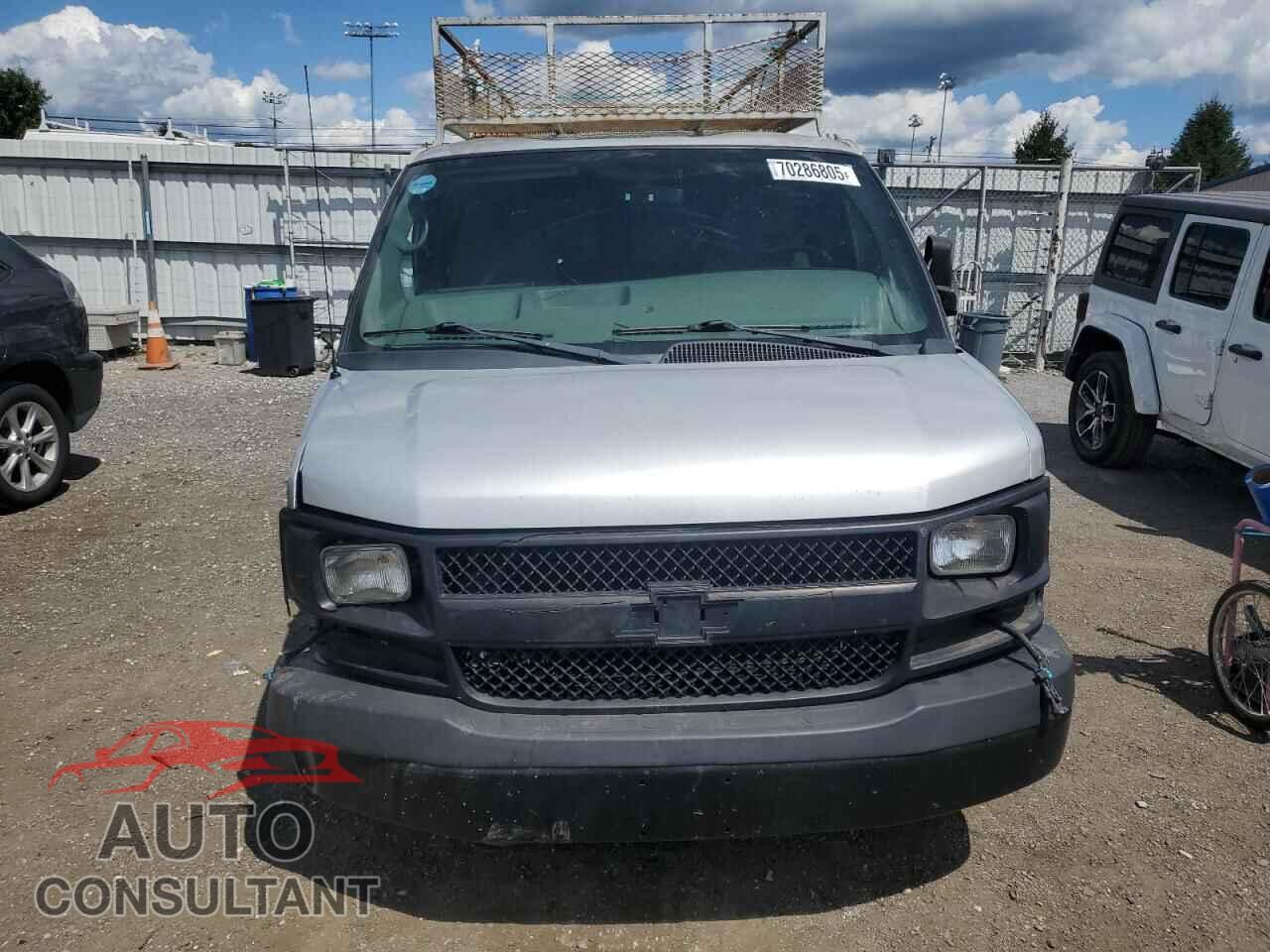 CHEVROLET EXPRESS 2010 - 1GNUGBD44A1165770