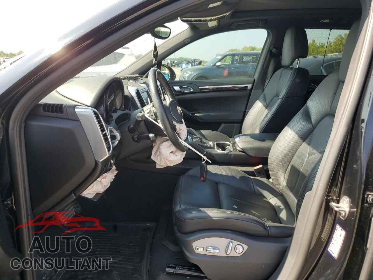 PORSCHE CAYENNE 2016 - WP1AB2A22GLA95100