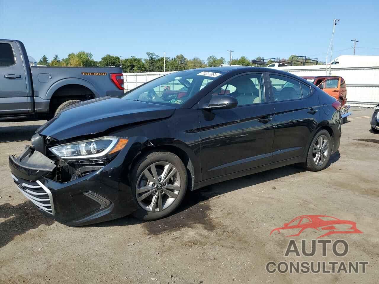 HYUNDAI ELANTRA 2018 - KMHD84LF1JU474272