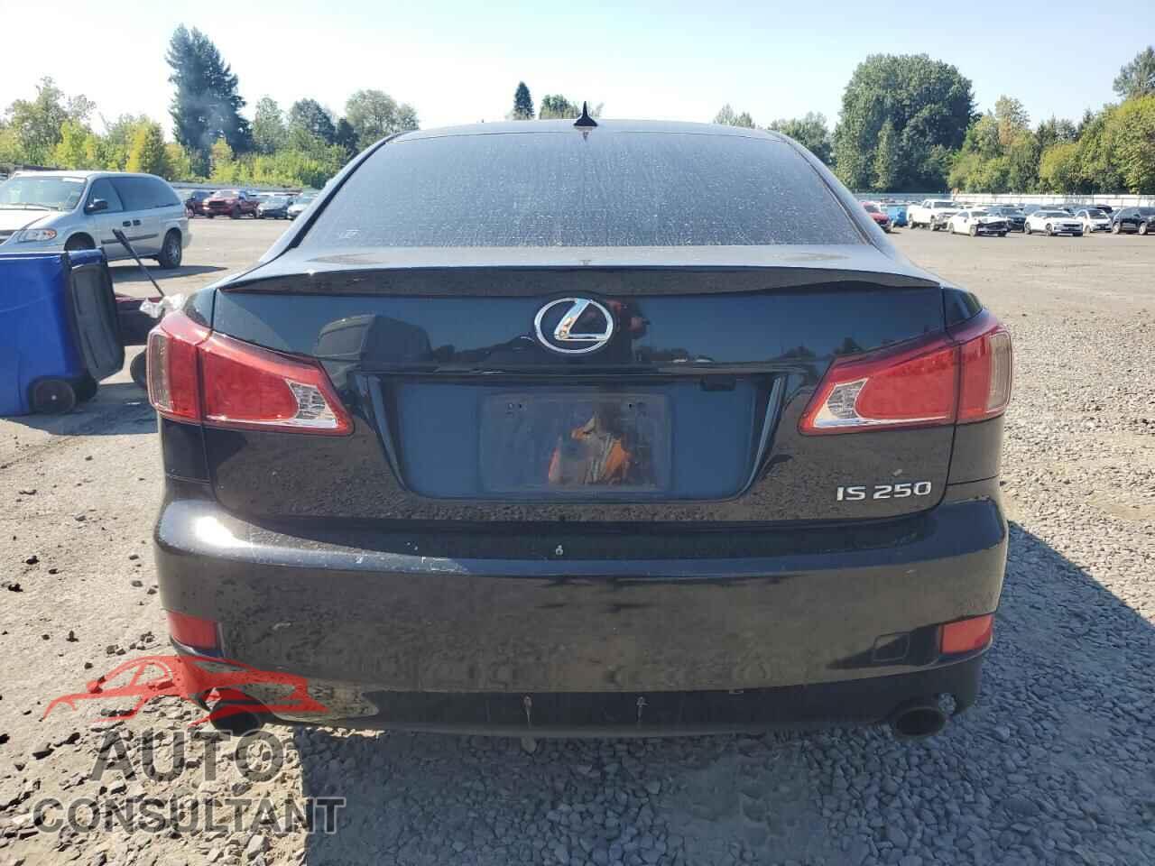 LEXUS IS 2012 - JTHBF5C25C5158714