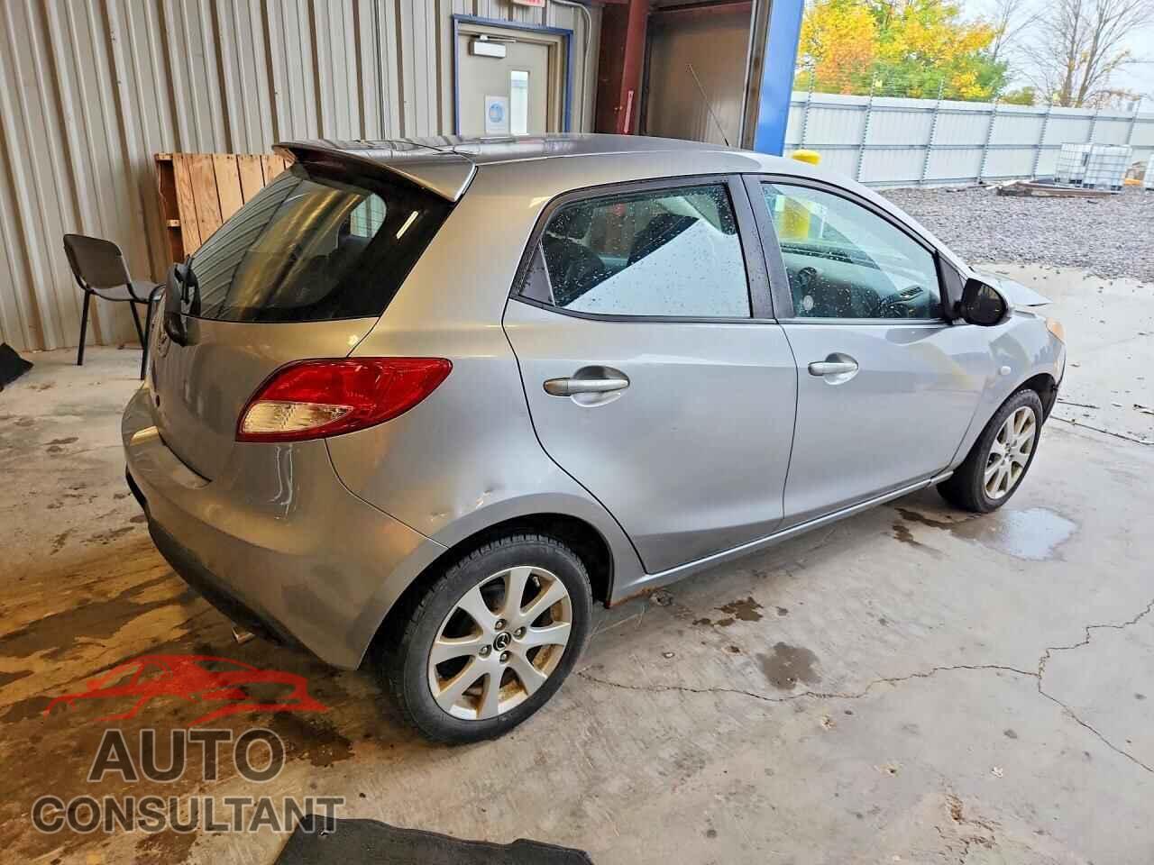 MAZDA 2 2013 - JM1DE1LY7D0158156