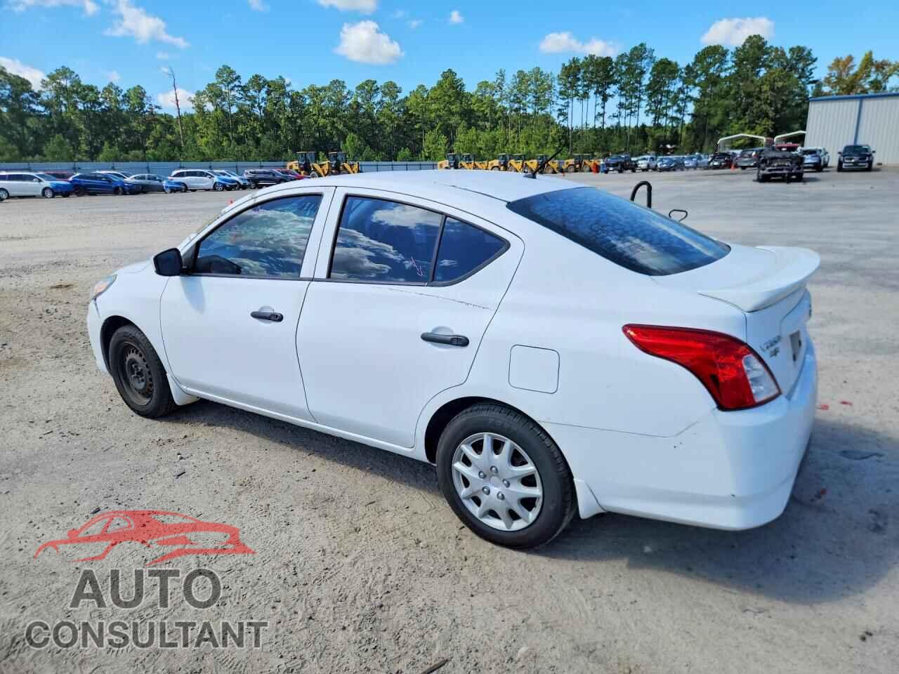 NISSAN VERSA 2017 - 3N1CN7AP3HL850824