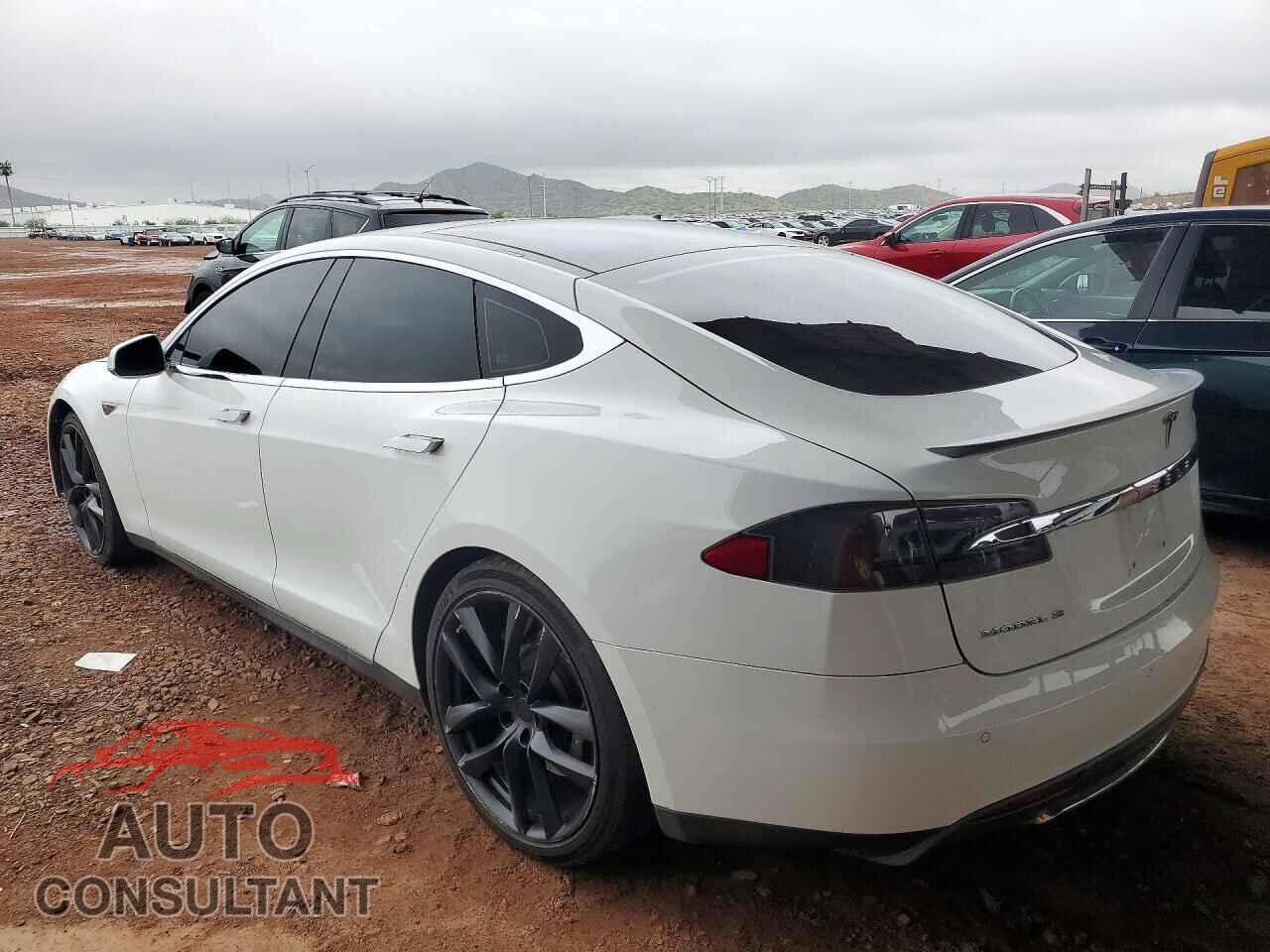 TESLA MODEL S 2013 - 5YJSA1DP3DFP22430