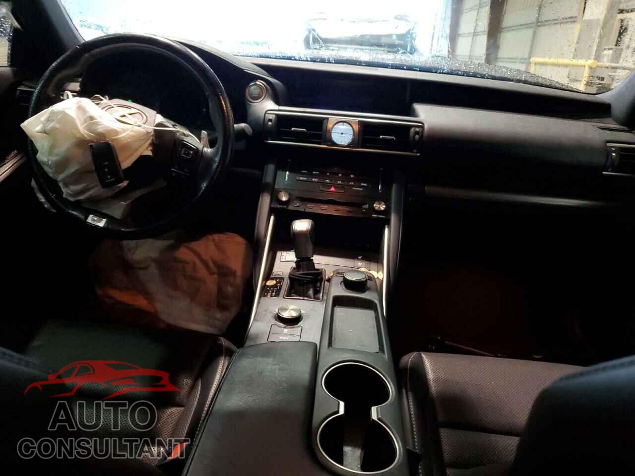 LEXUS IS 2017 - JTHBA1D2XH5052014