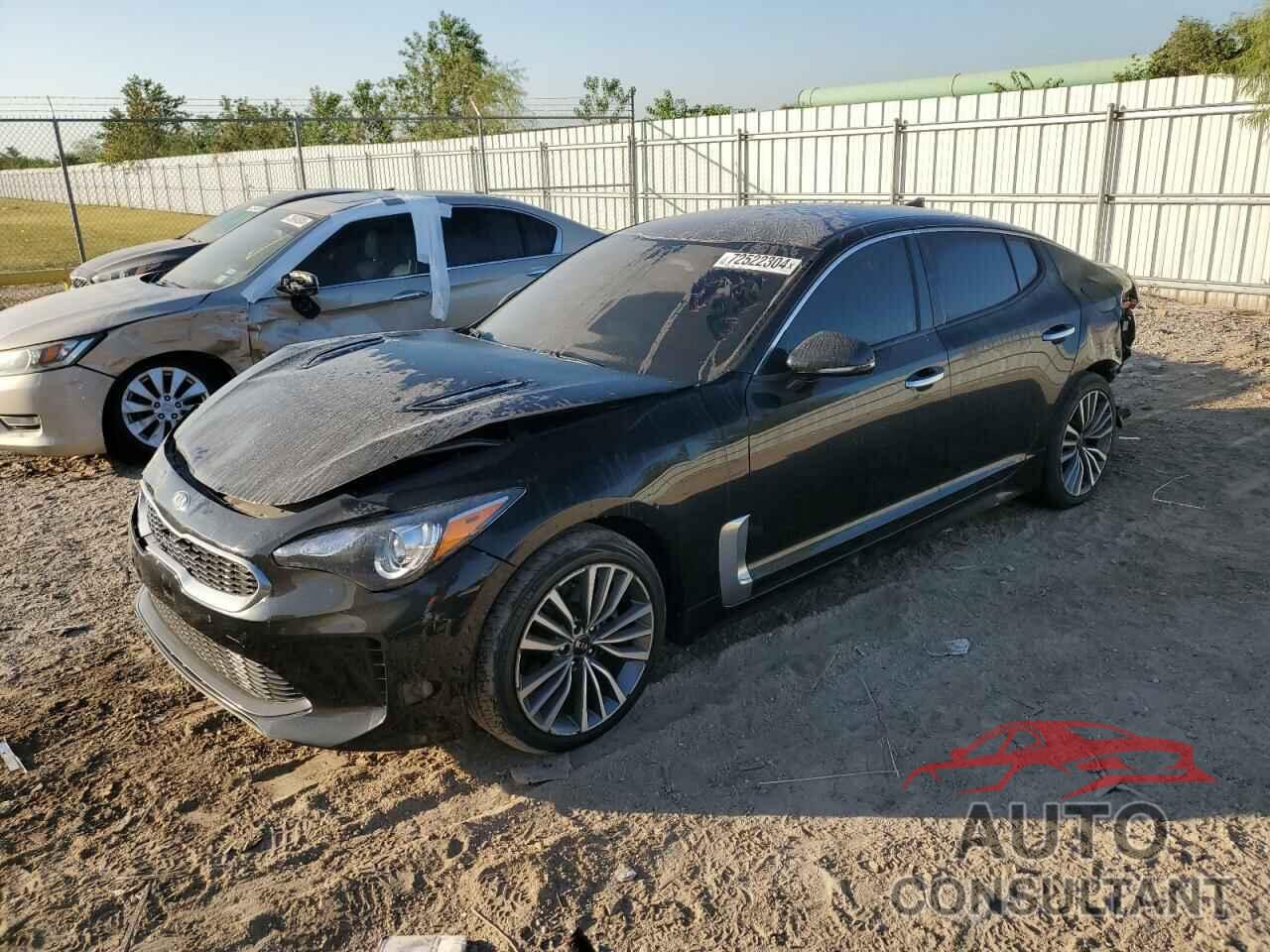 KIA STINGER 2019 - KNAE15LA3K6043619
