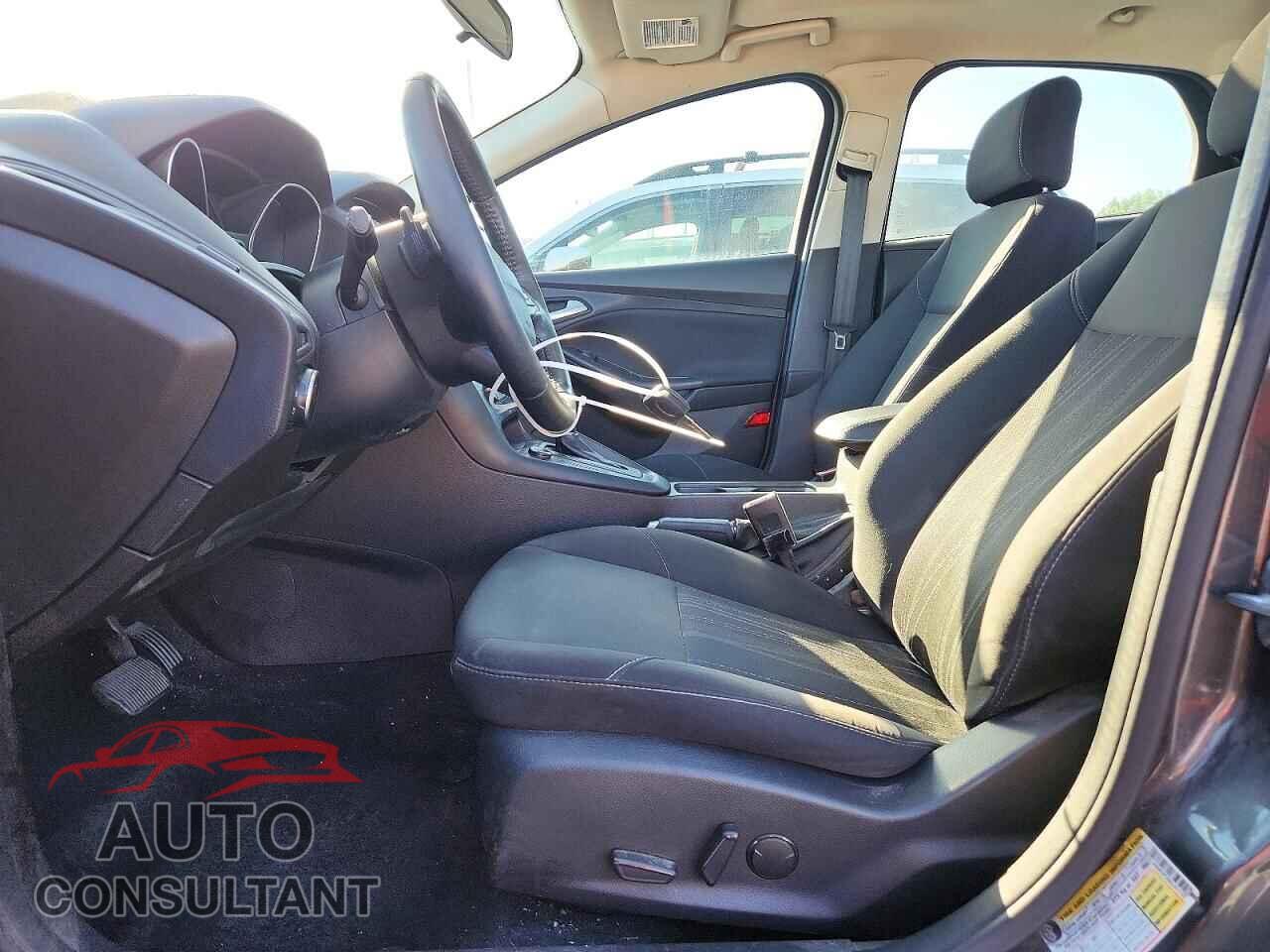 FORD FOCUS 2016 - 1FADP3F25GL357731