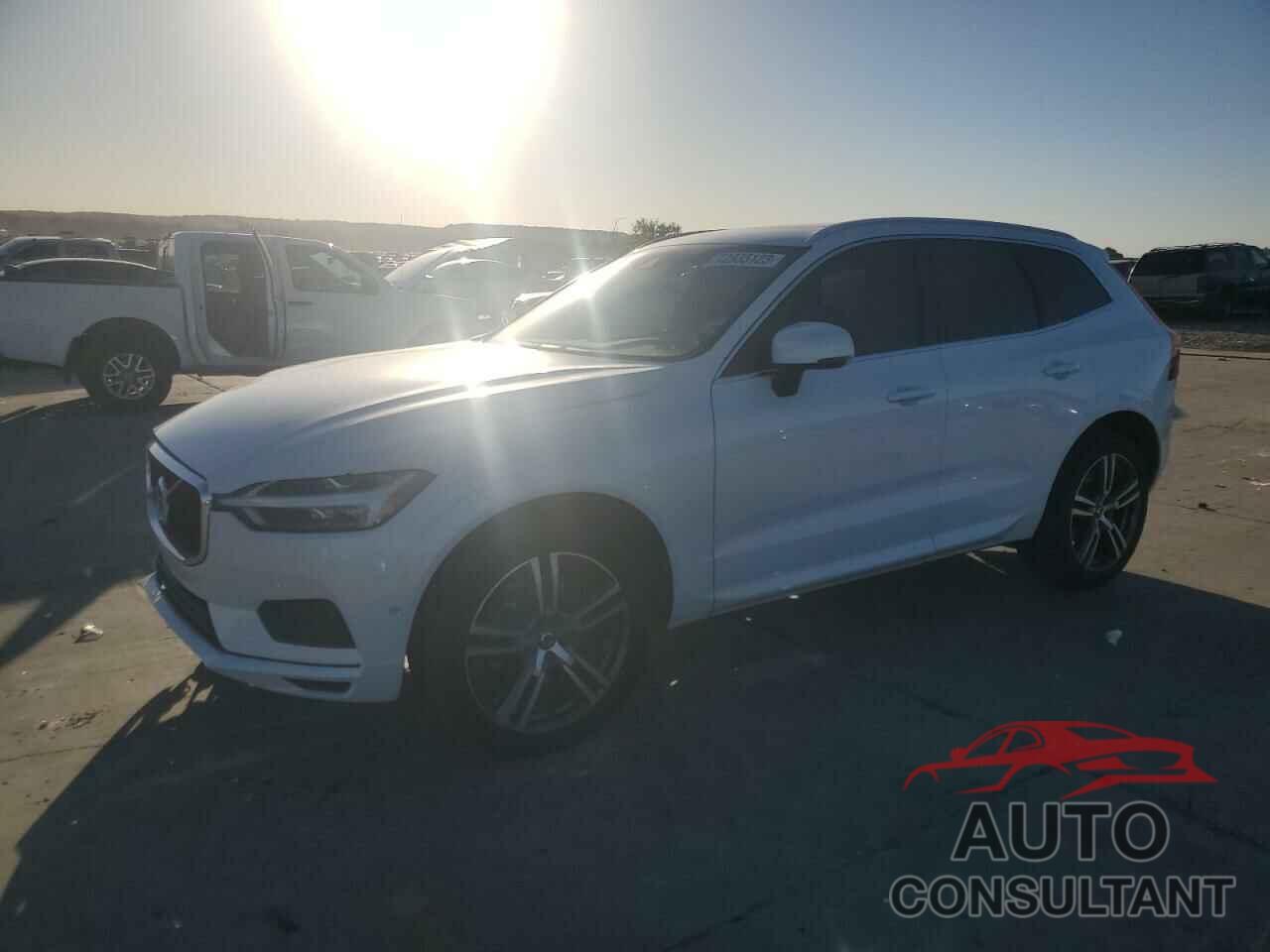 VOLVO XC60 2018 - YV4102RK4J1084188