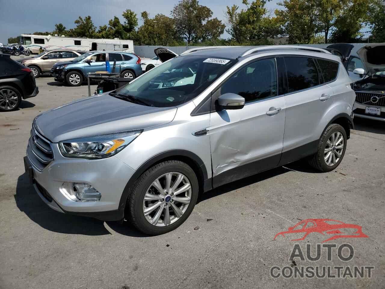 FORD ESCAPE 2017 - 1FMCU0JDXHUC34262
