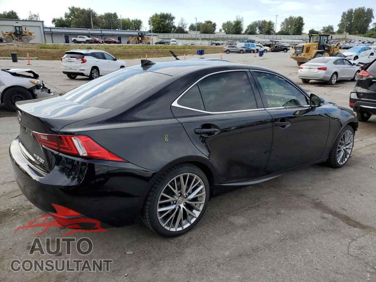 LEXUS IS 2015 - JTHCF1D21F5018496