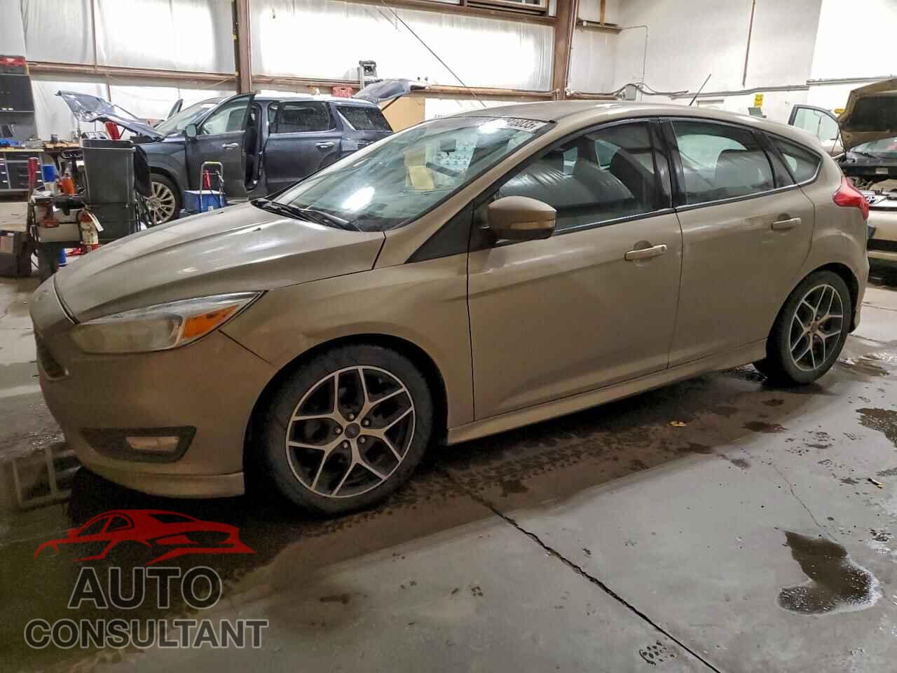 FORD FOCUS 2015 - 1FADP3K25FL377630