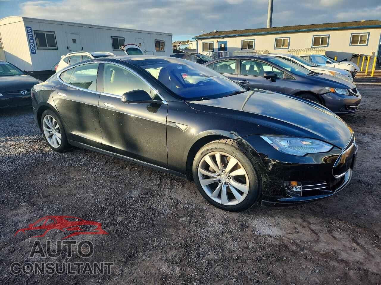 TESLA MODEL S 2014 - 5YJSA1S1XEFP51701