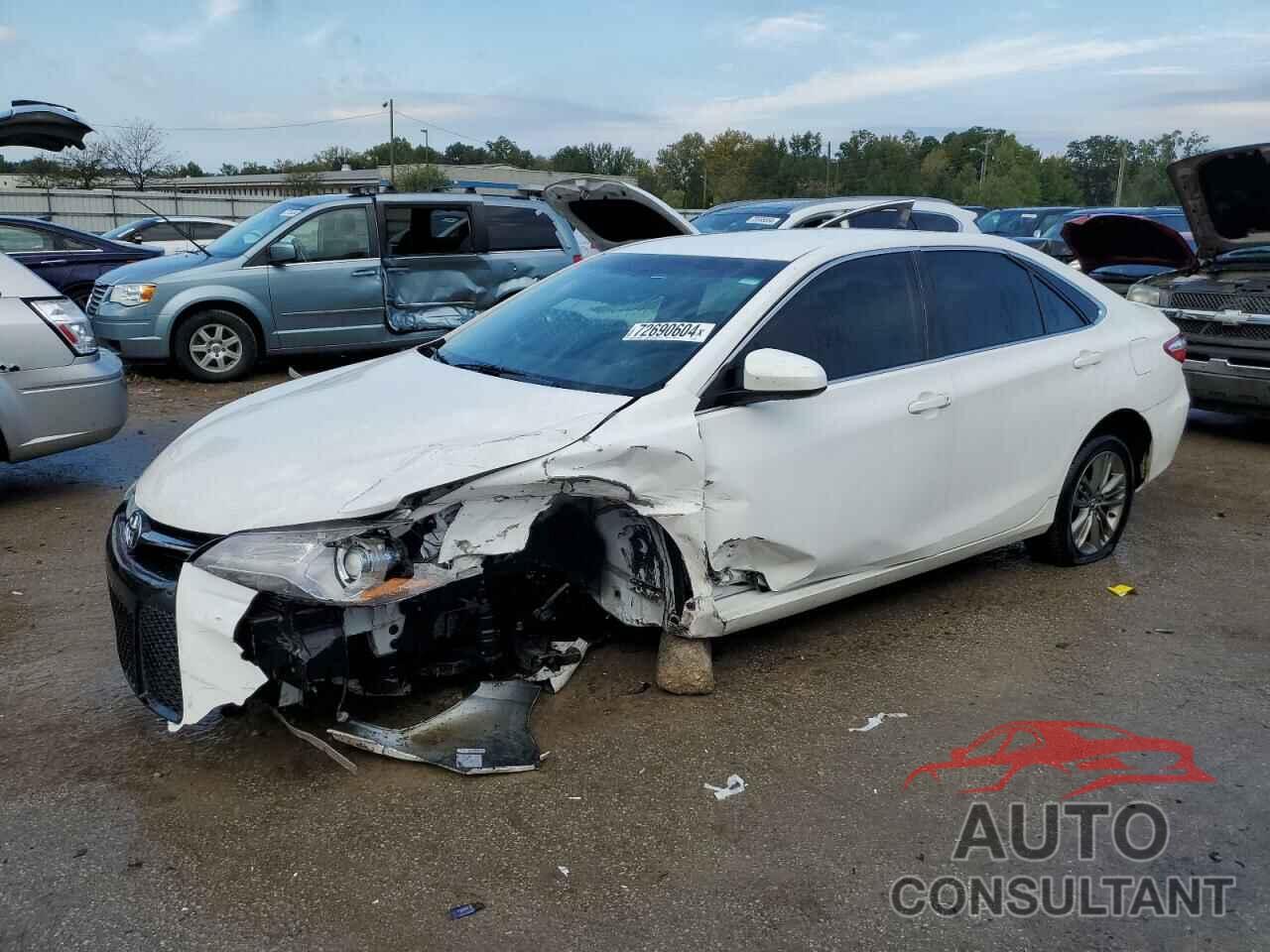 TOYOTA CAMRY 2016 - 4T1BF1FK2GU170929
