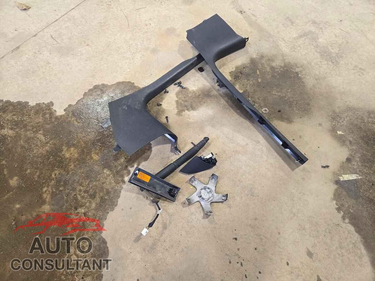 TESLA MODEL 3 2023 - 5YJ3E1EA9PF433656